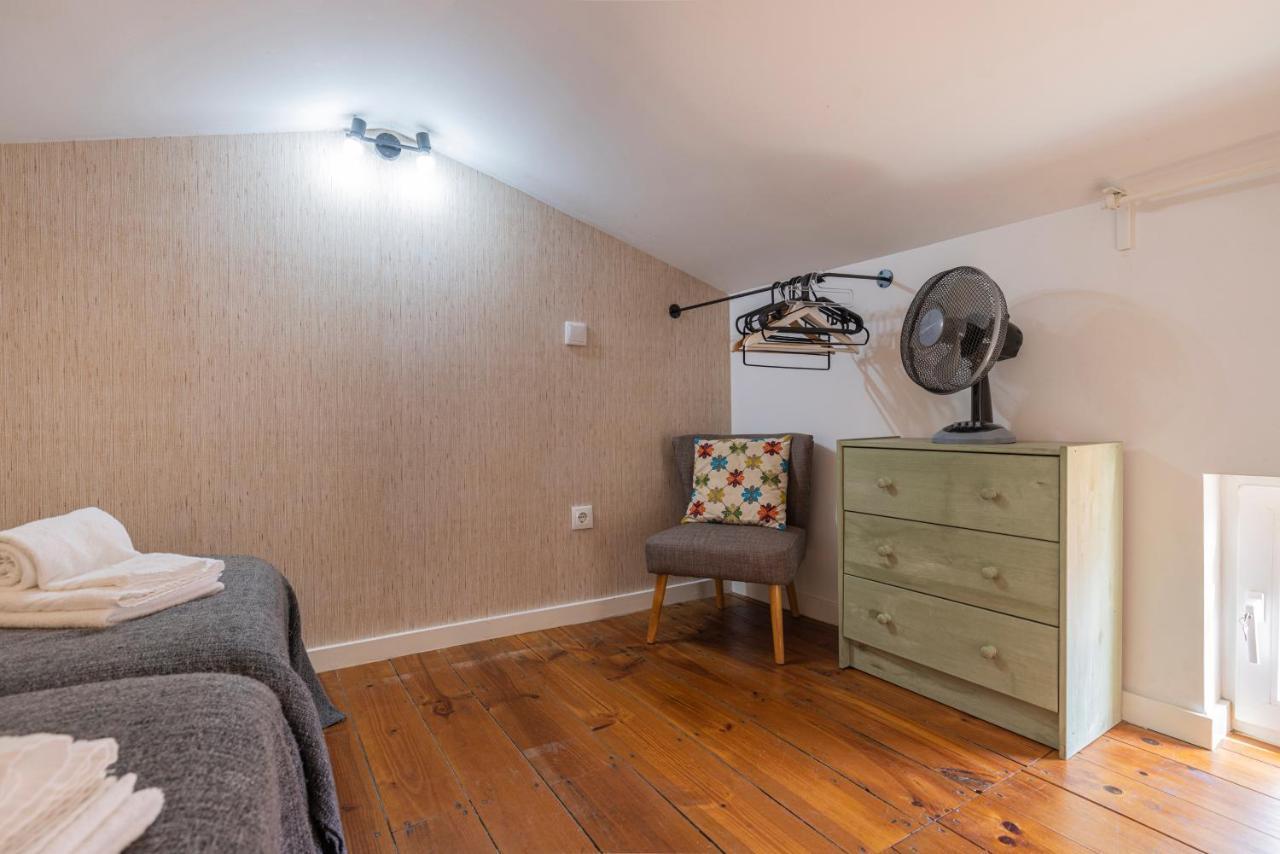 Alfama 2Bdr Duplex Apartment W/ Balcony By Lovelystay Lisboa Dış mekan fotoğraf
