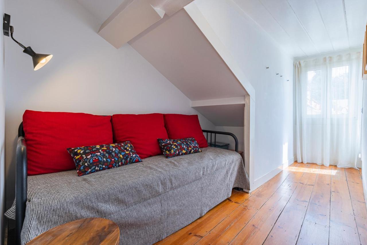 Alfama 2Bdr Duplex Apartment W/ Balcony By Lovelystay Lisboa Dış mekan fotoğraf