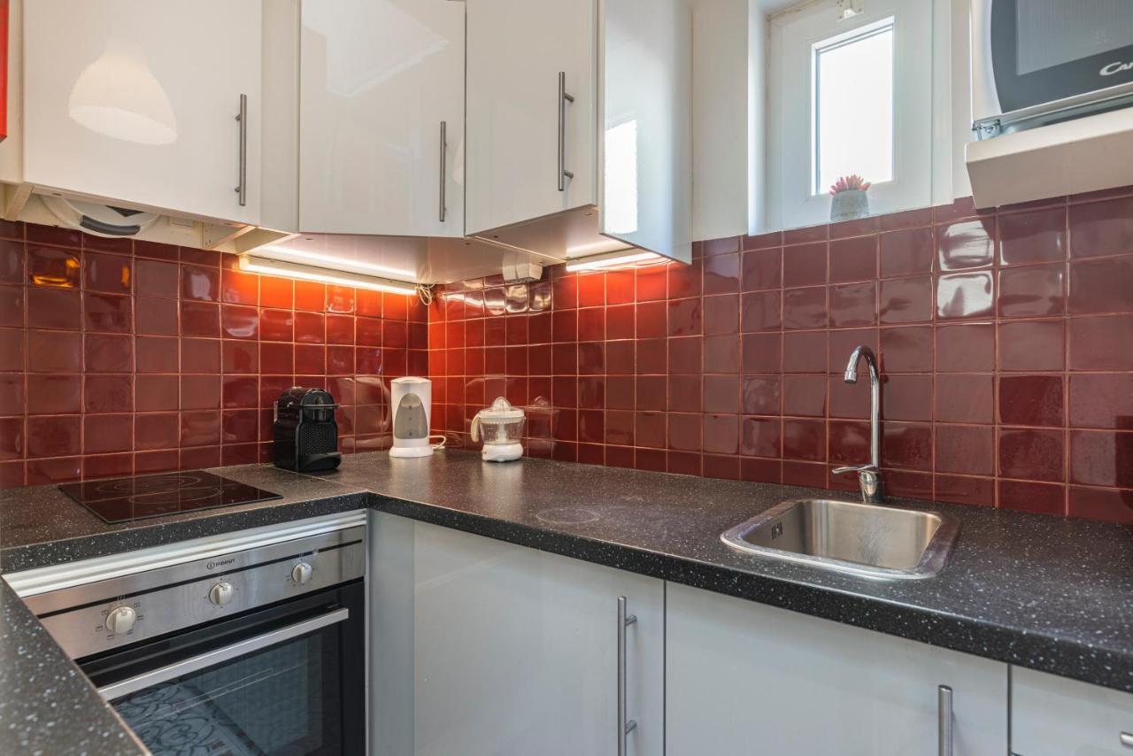 Alfama 2Bdr Duplex Apartment W/ Balcony By Lovelystay Lisboa Dış mekan fotoğraf